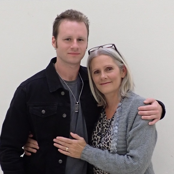 Meet your Posher, Tina - Picture 3 of 6